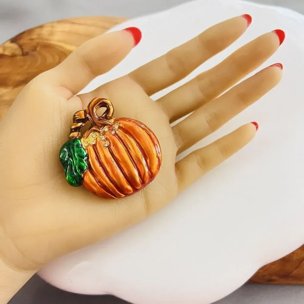 Vintage Brooch Pumpkin Thanksgiving Gold Orange Rhinestone Large Holiday 4355